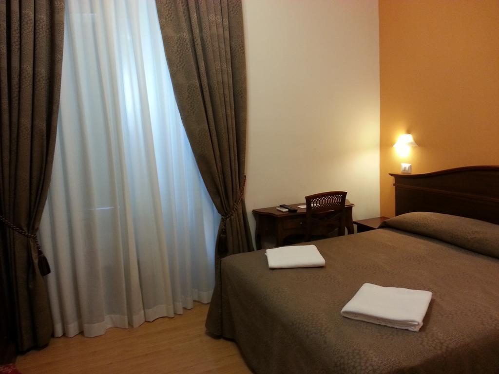 Guesthouse Alex II Rome Exterior photo